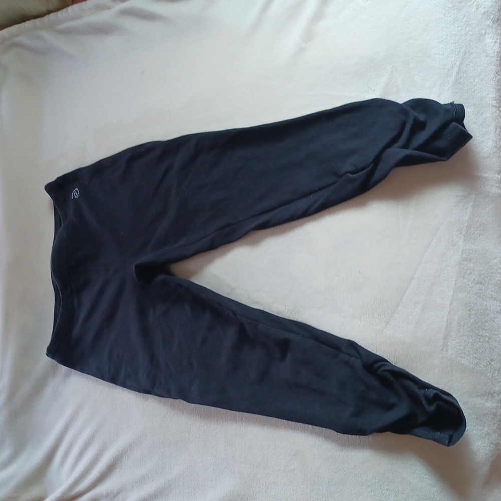 Beinspired black spandex leggins